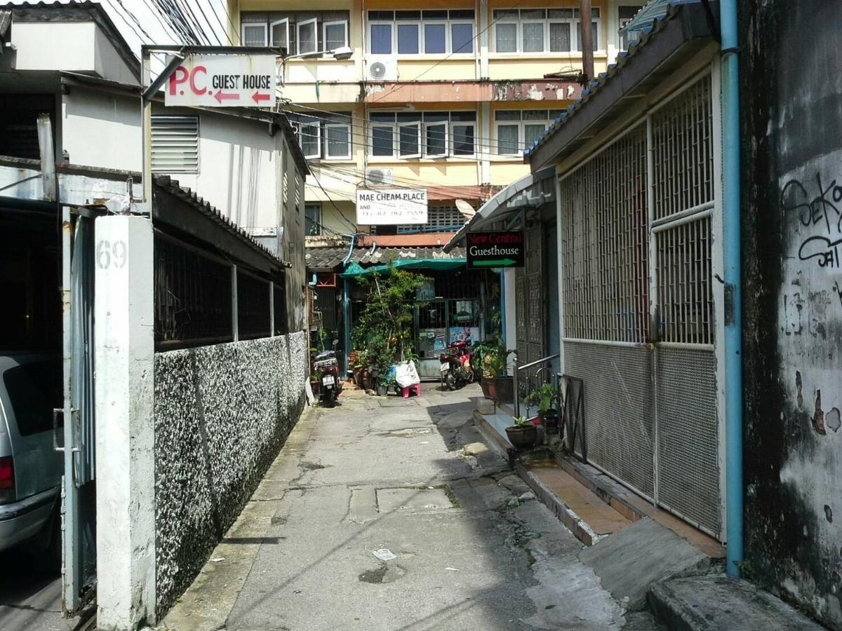 New Central Guesthouse Bangkok Exterior photo